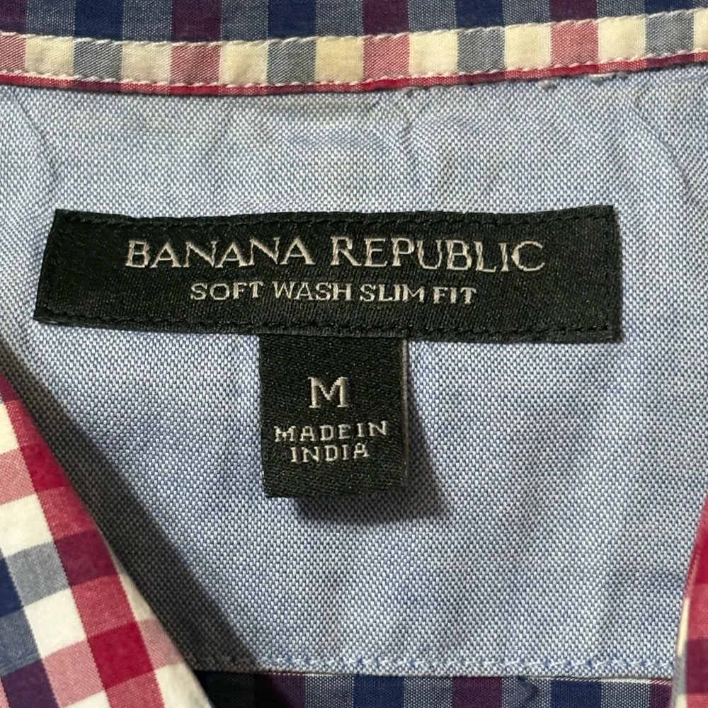 Banana Republic Button down shirt men’s‎ Medium slim fit red white blue plaid